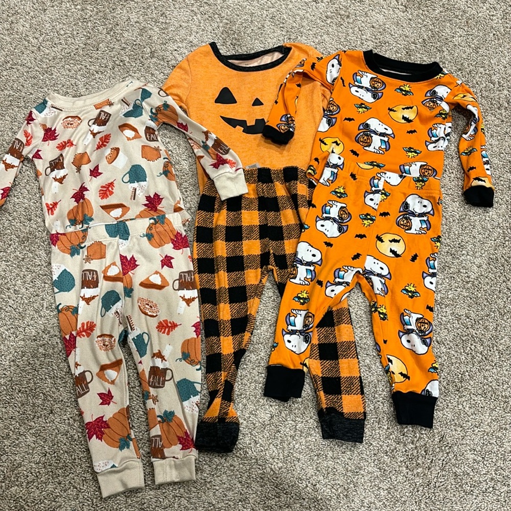 Fall/Halloween/Thanksgiving 18M pajama bundle